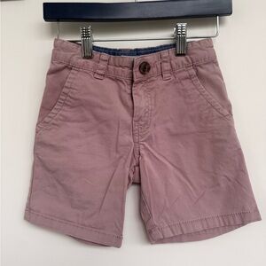Classic Flat-Front Men's Shorts in Mauve